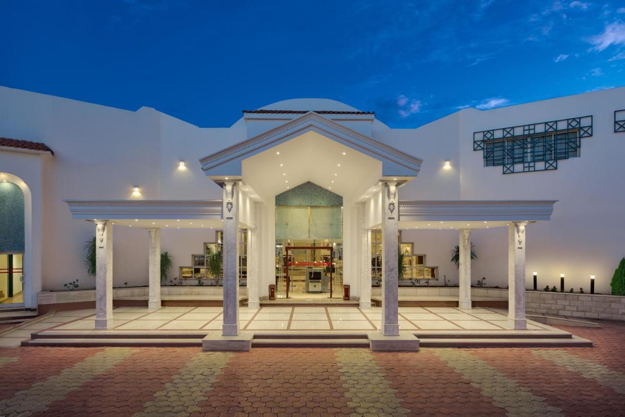 Dreams Beach Resort - Sharm El Sheikh Eksteriør billede The entrance of the hotel